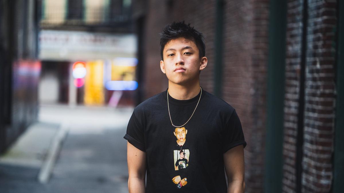 Fakta Menarik Rich Brian : Perjalanan Kariernya Sebagai Rapper